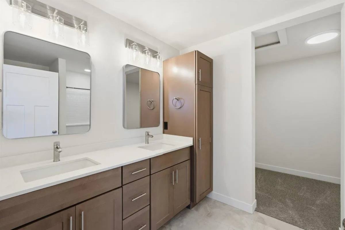 Apartment for rent at 992 Bell Circle, Arlington, WI 53911