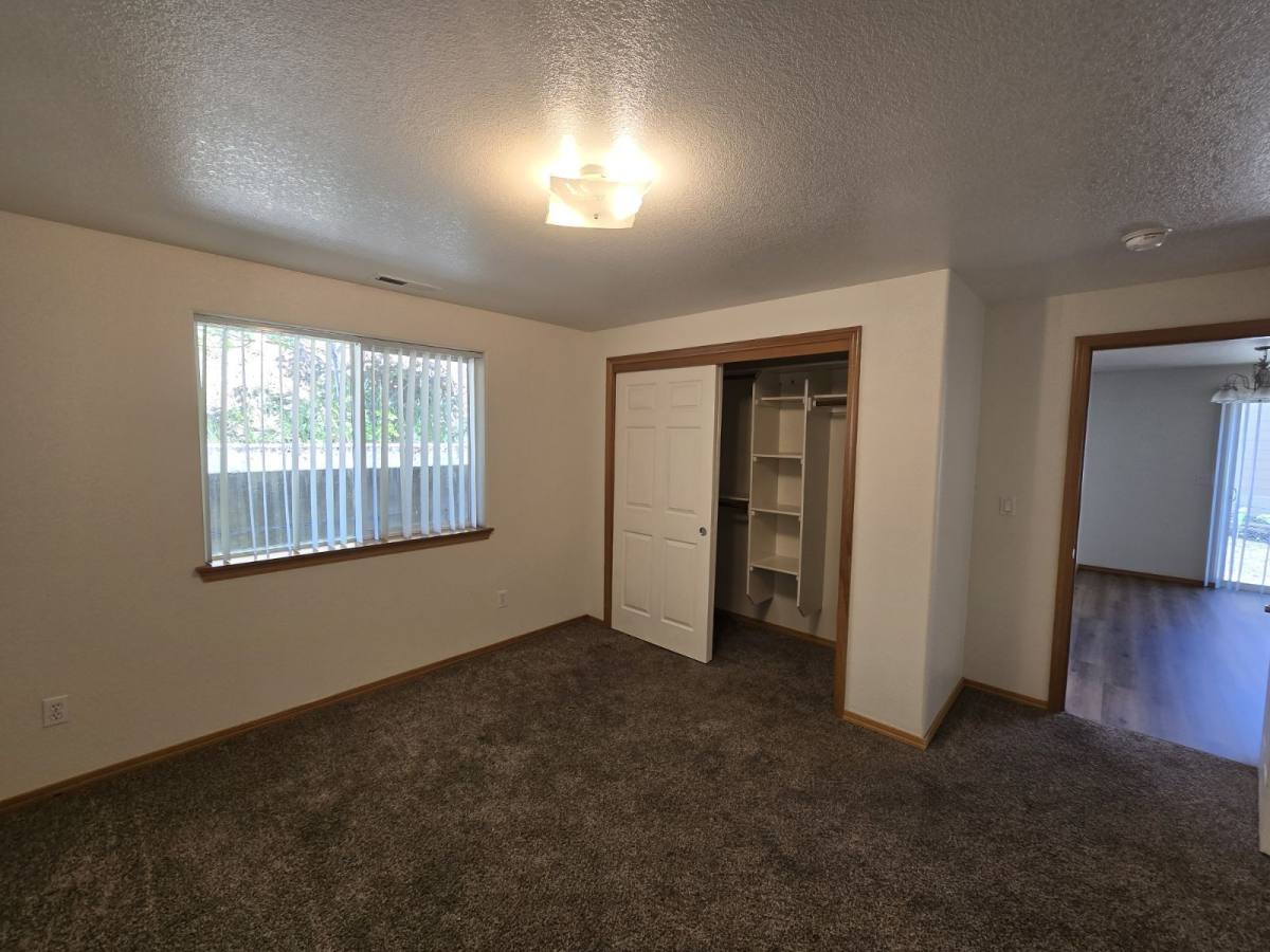 Apartment for rent at 514 Maylea Place, Canyonville, OR 97417