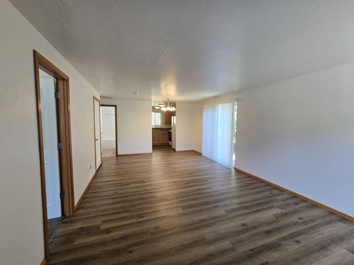 Apartment for rent at 514 Maylea Place, Canyonville, OR 97417
