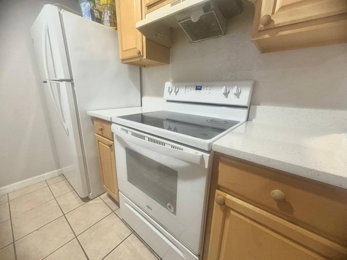 Apartment for rent at 877 Park Manor Dr #B, Orlando, FL 32825