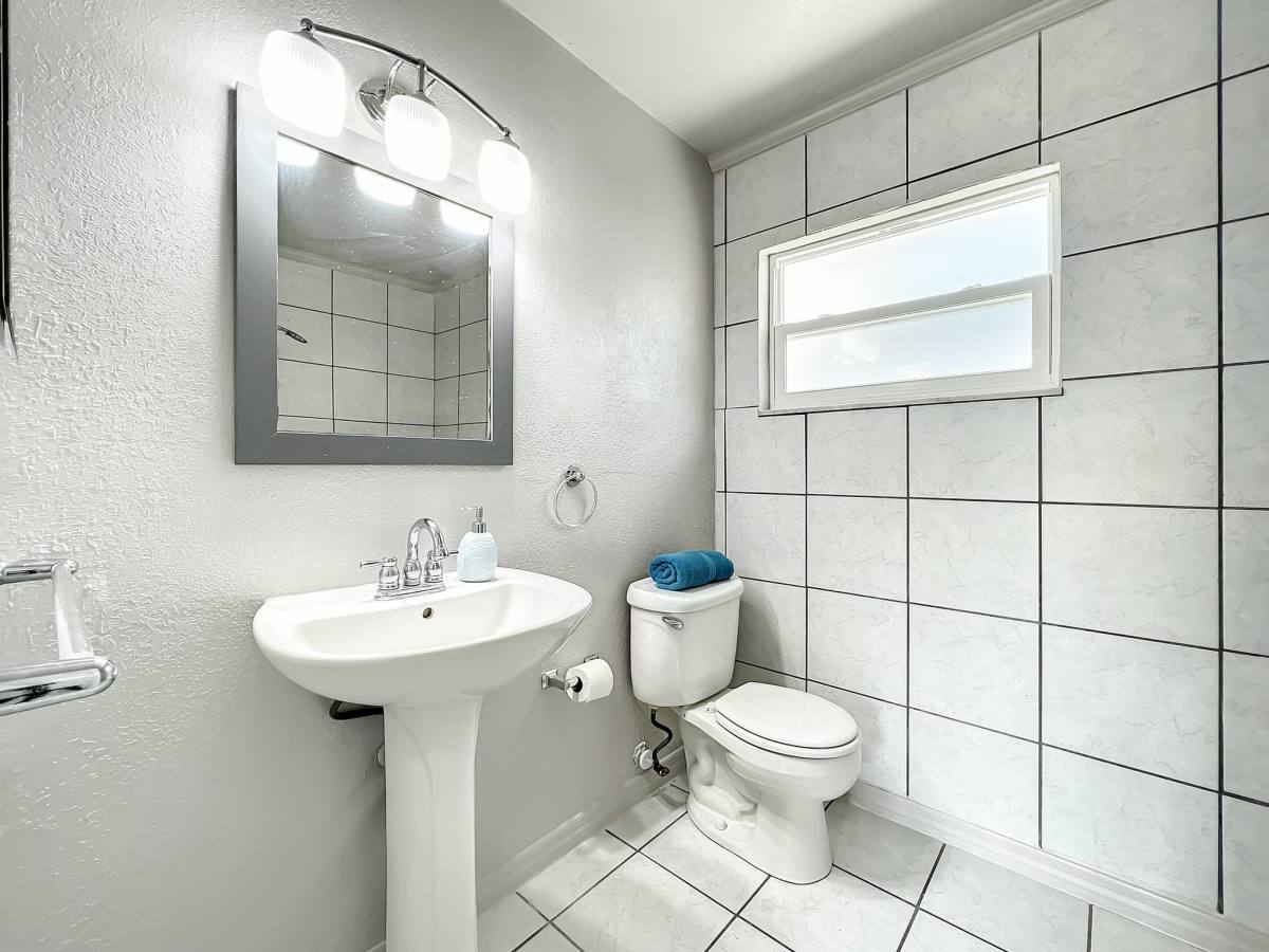 Apartment for rent at 877 Park Manor Dr #B, Orlando, FL 32825