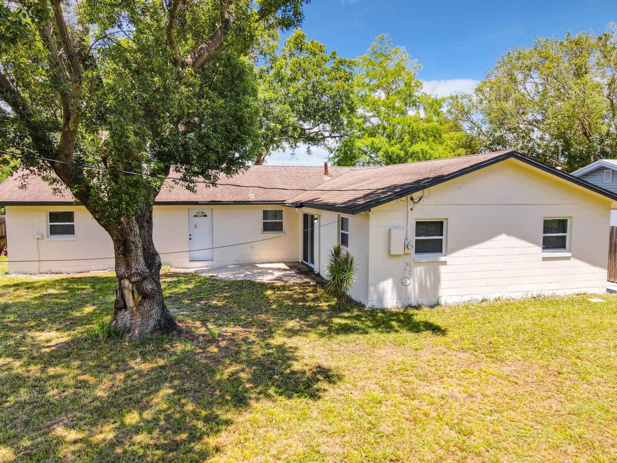 Apartment for rent at 877 Park Manor Dr #B, Orlando, FL 32825