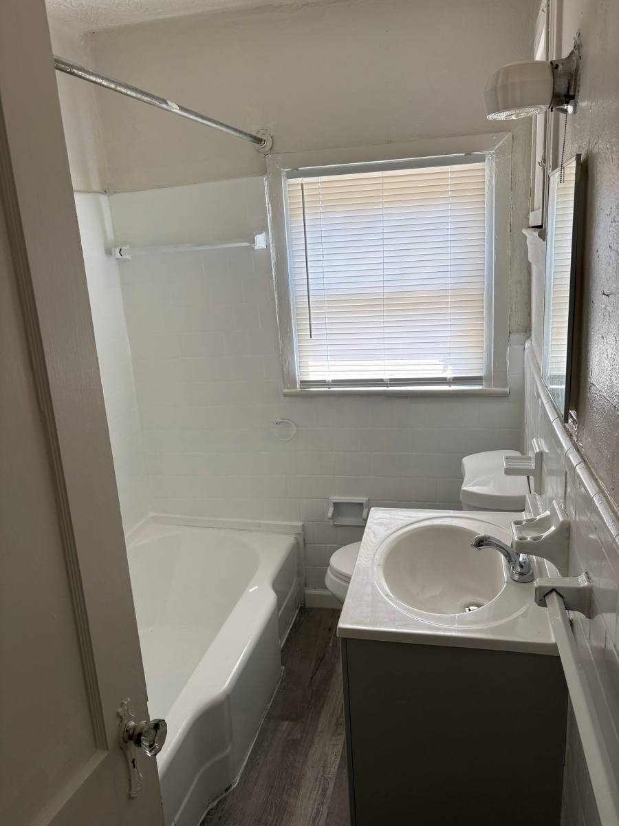 House for rent at 1525 W 15th St, Jacksonville, FL 32209