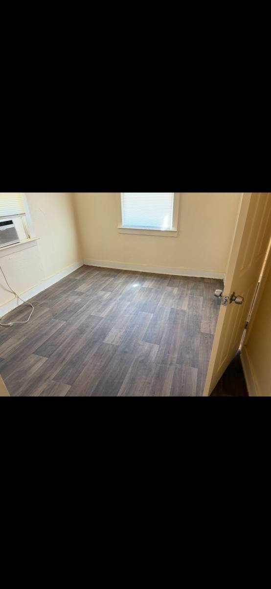 Apartment for rent at 1523 W 15th St, Jacksonville, FL 32209