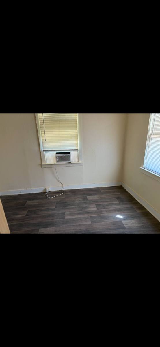 Apartment for rent at 1523 W 15th St, Jacksonville, FL 32209