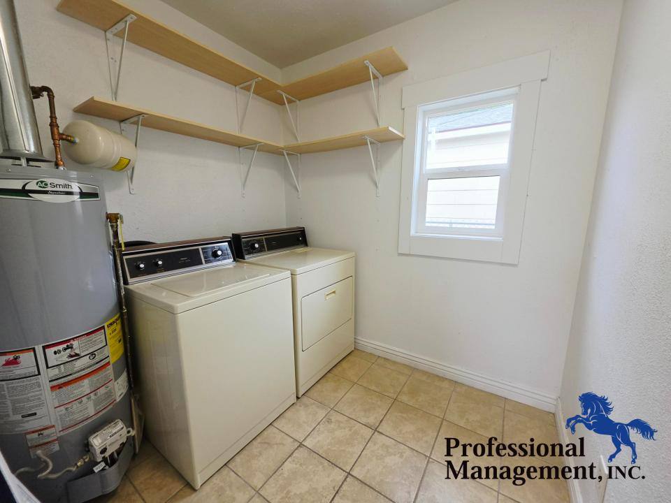 House for rent at 1327 Terry Ave, Billings, MT 59102