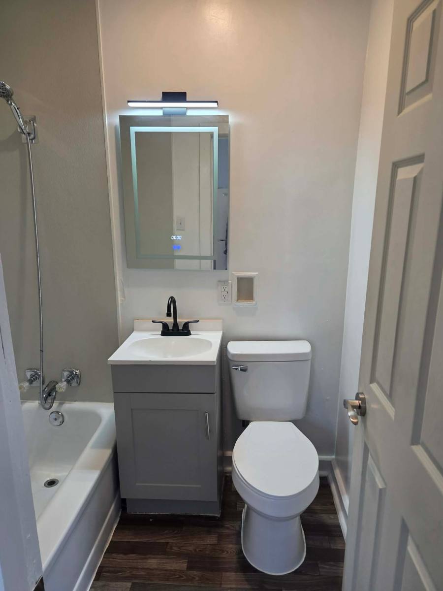 Apartment for rent at 404 Walnut St #A, Westernport, MD 21562
