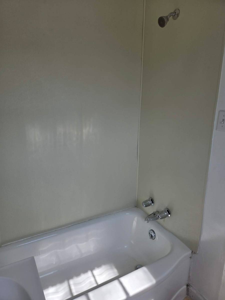 Apartment for rent at 404 Walnut St #C, Westernport, MD 21562