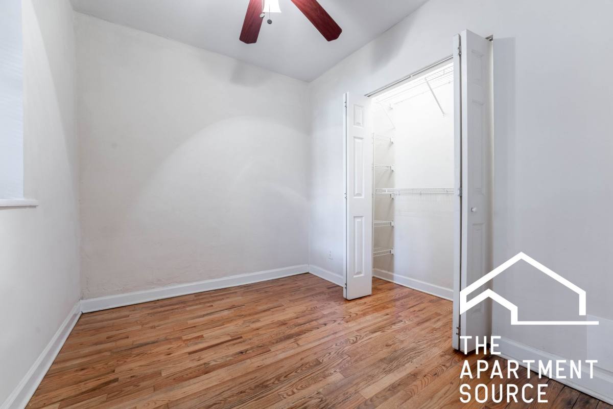 Apartment for rent at 1208 W Wrightwood Ave #G, Chicago, IL 60614
