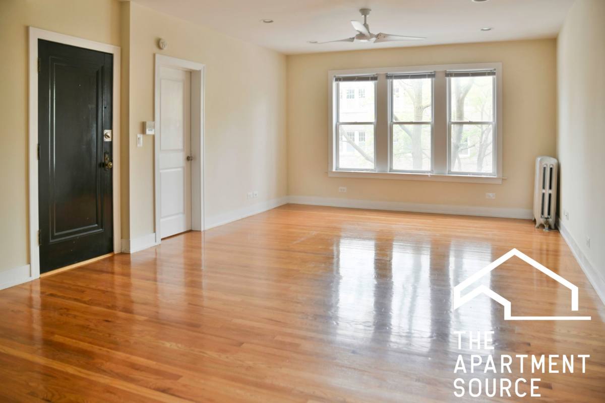 Apartment for rent at 1929 W Winona St #2, Chicago, IL 60640