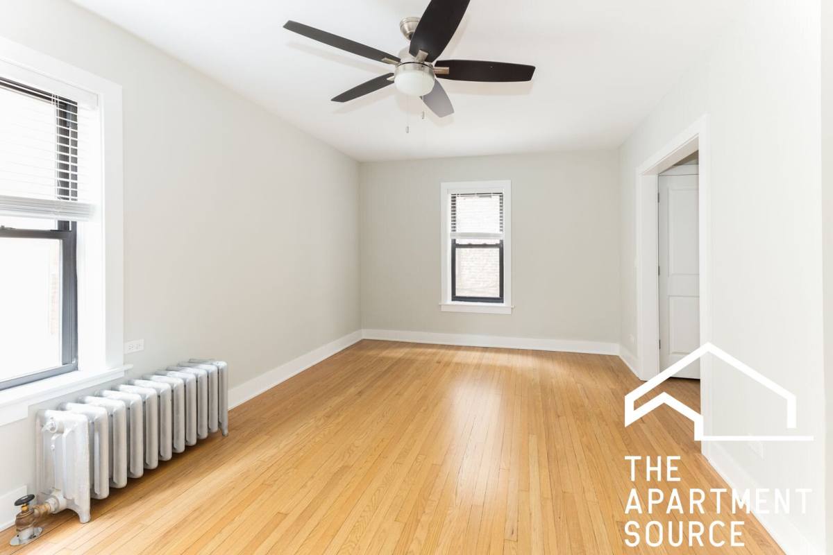 Apartment for rent at 1948 W Wilson Ave #1S, Chicago, IL 60640