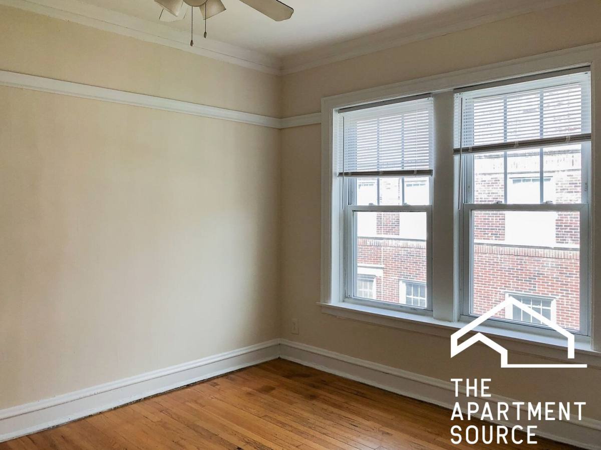 Apartment for rent at 2002 W Foster Ave #3, Chicago, IL 60625