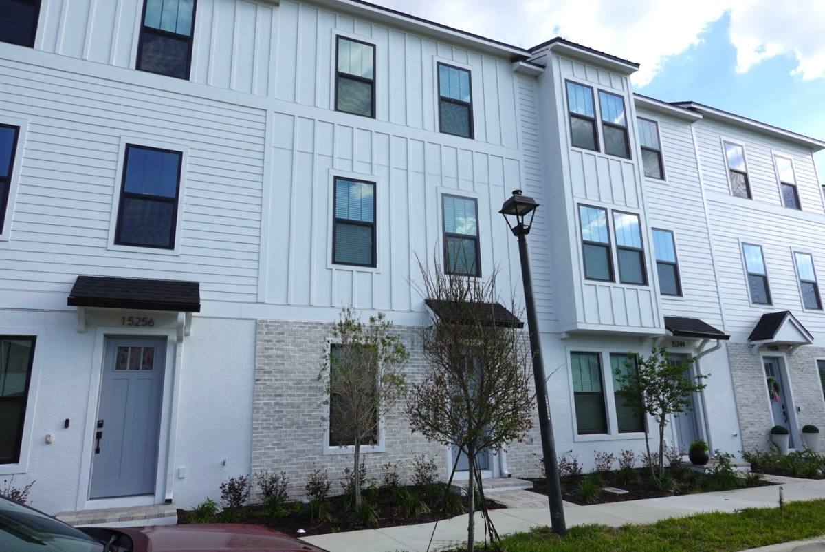Townhouse for rent at 15250 Groveside Rd, Winter Garden, FL 34787