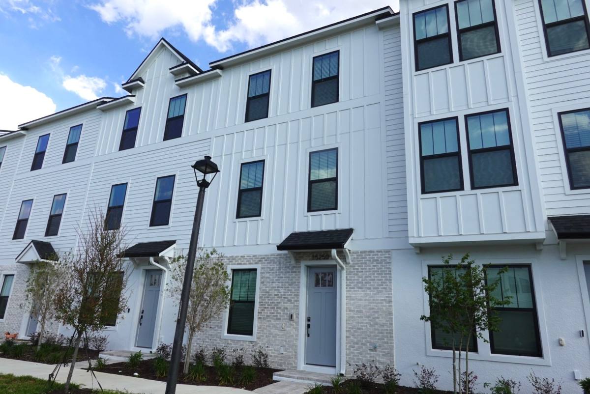 Townhouse for rent at 15250 Groveside Rd, Winter Garden, FL 34787