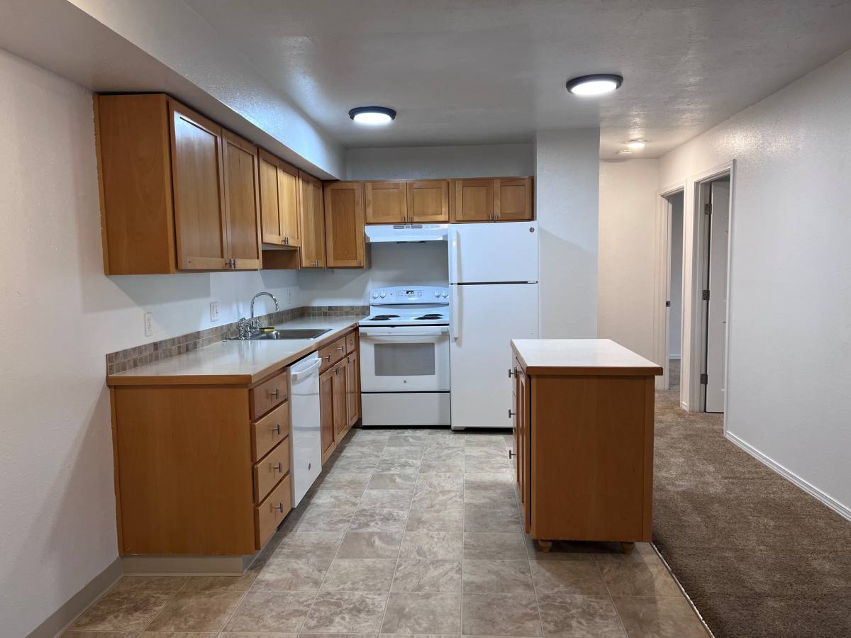 Apartment for rent at 17250 SW Heritage Court #49, Beaverton, OR 97003