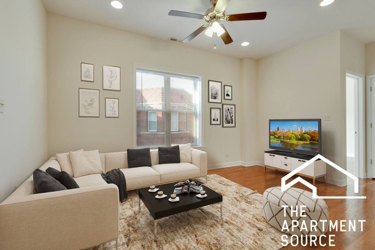 Apartment for rent at 857 W Cornelia Ave #1S, Chicago, IL 60657