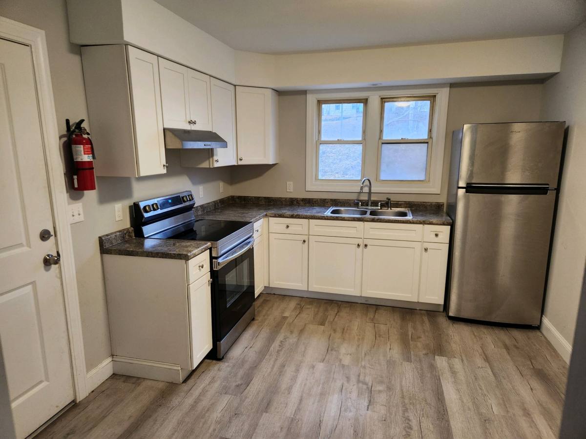 Apartment for rent at 9 Elm St #C, Winooski, VT 05404