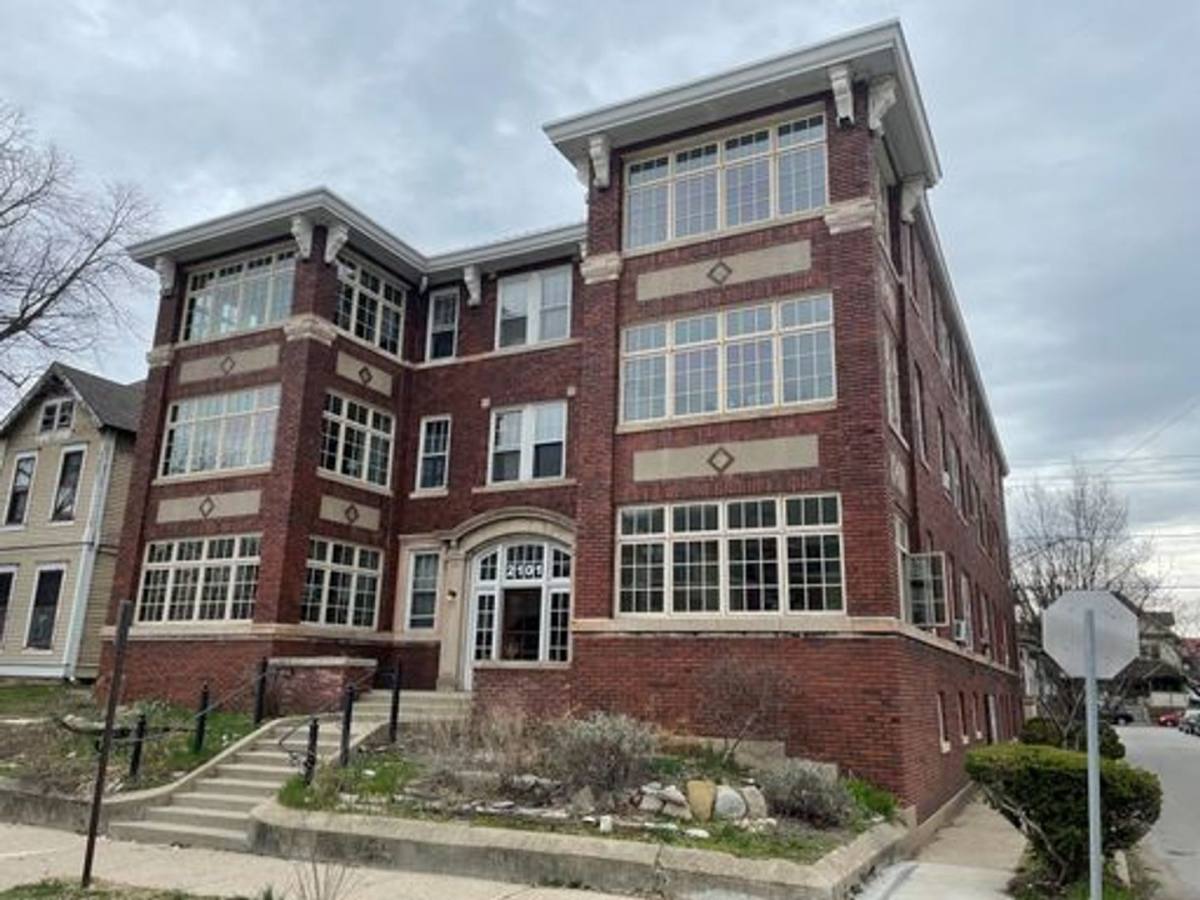 House for rent at 2101 Pennsylvania St, Indianapolis, IN 46202