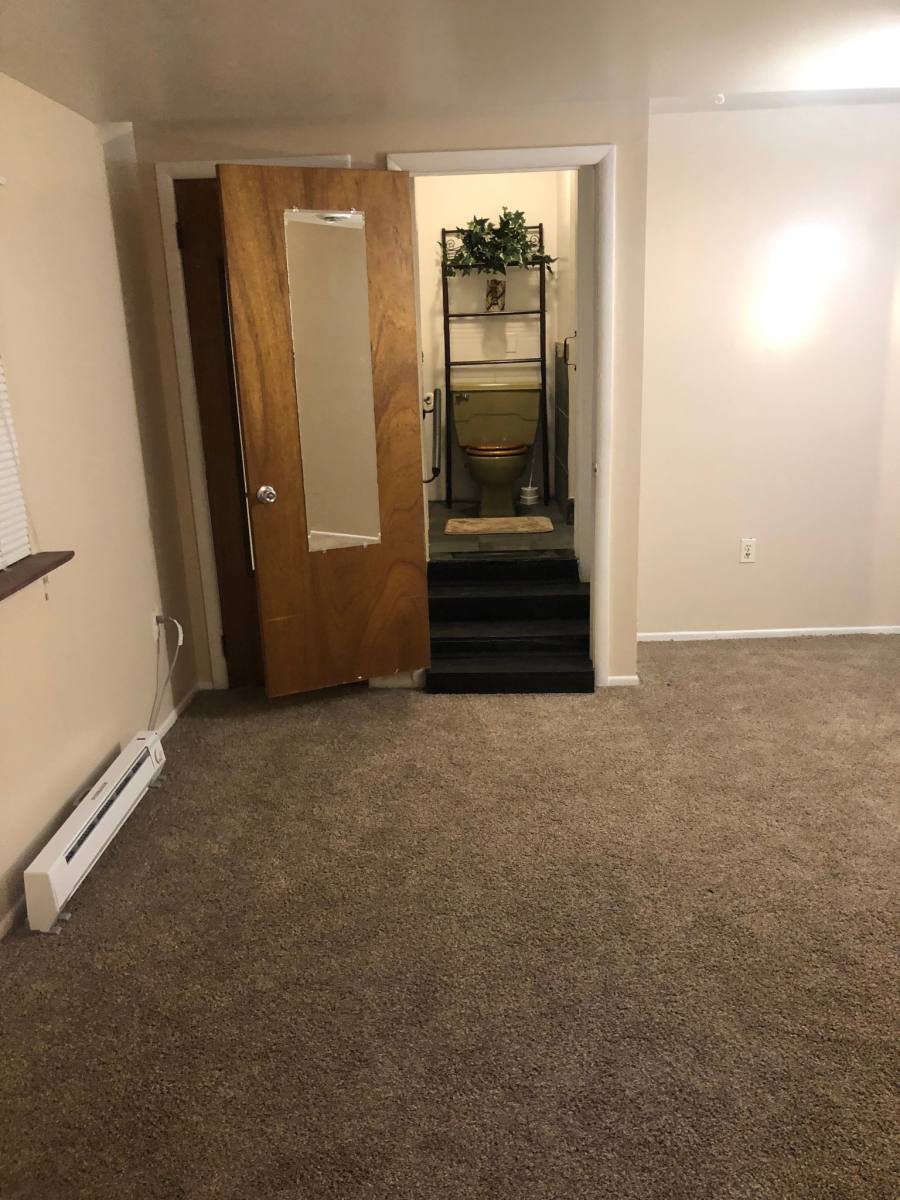 Apartment for rent at 426 S Seaview Ave #REAR, Absecon, NJ 08205