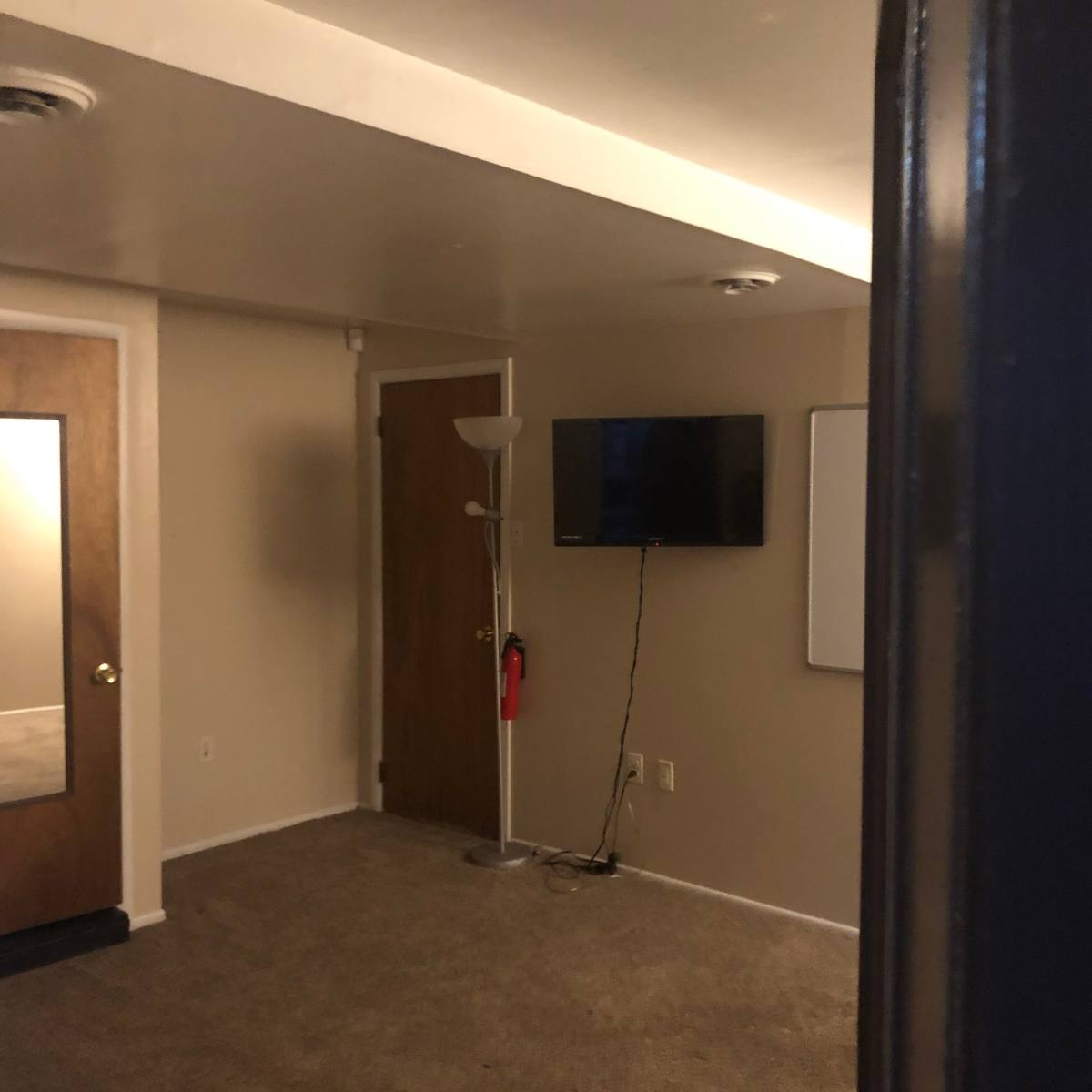 Apartment for rent at 426 S Seaview Ave #REAR, Absecon, NJ 08205