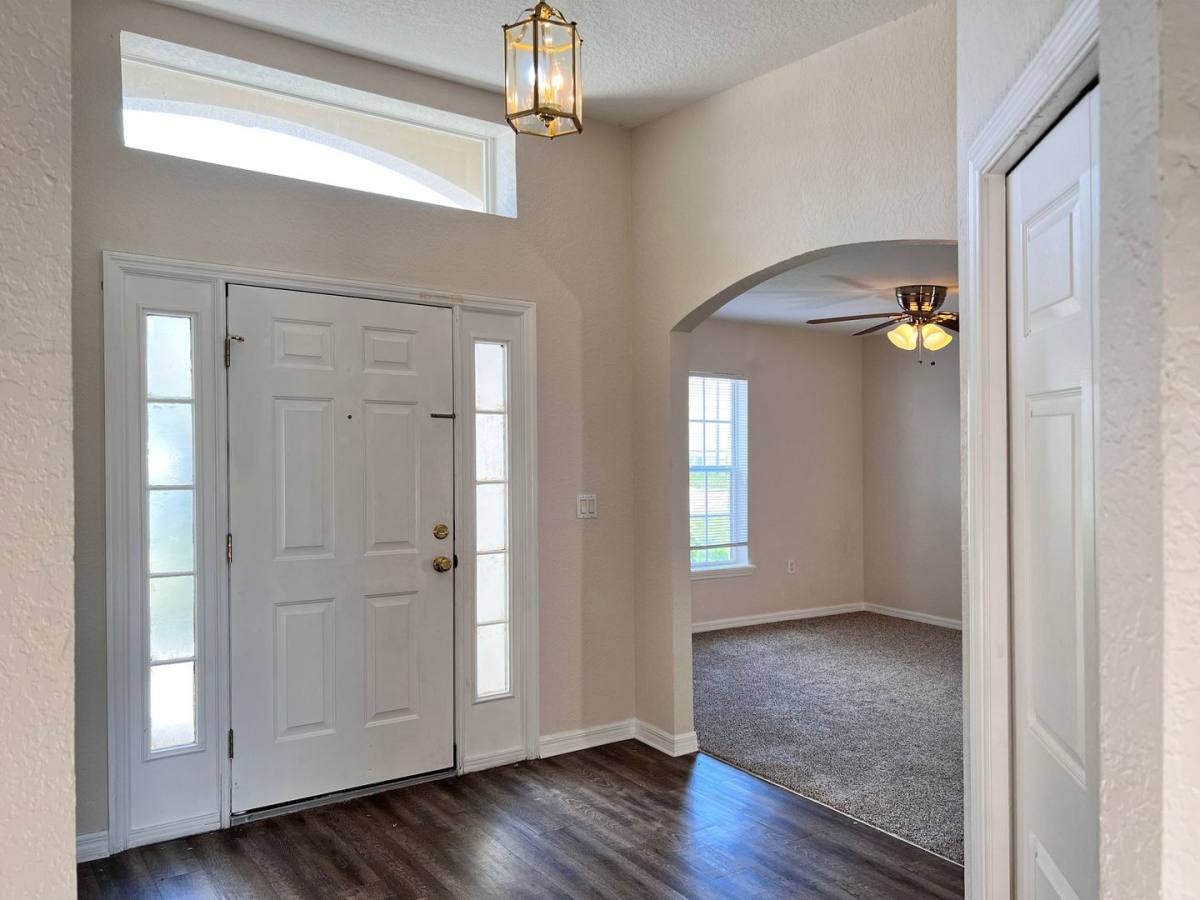 House for rent at 567 Cody Caleb Dr, Winter Haven, FL 33884