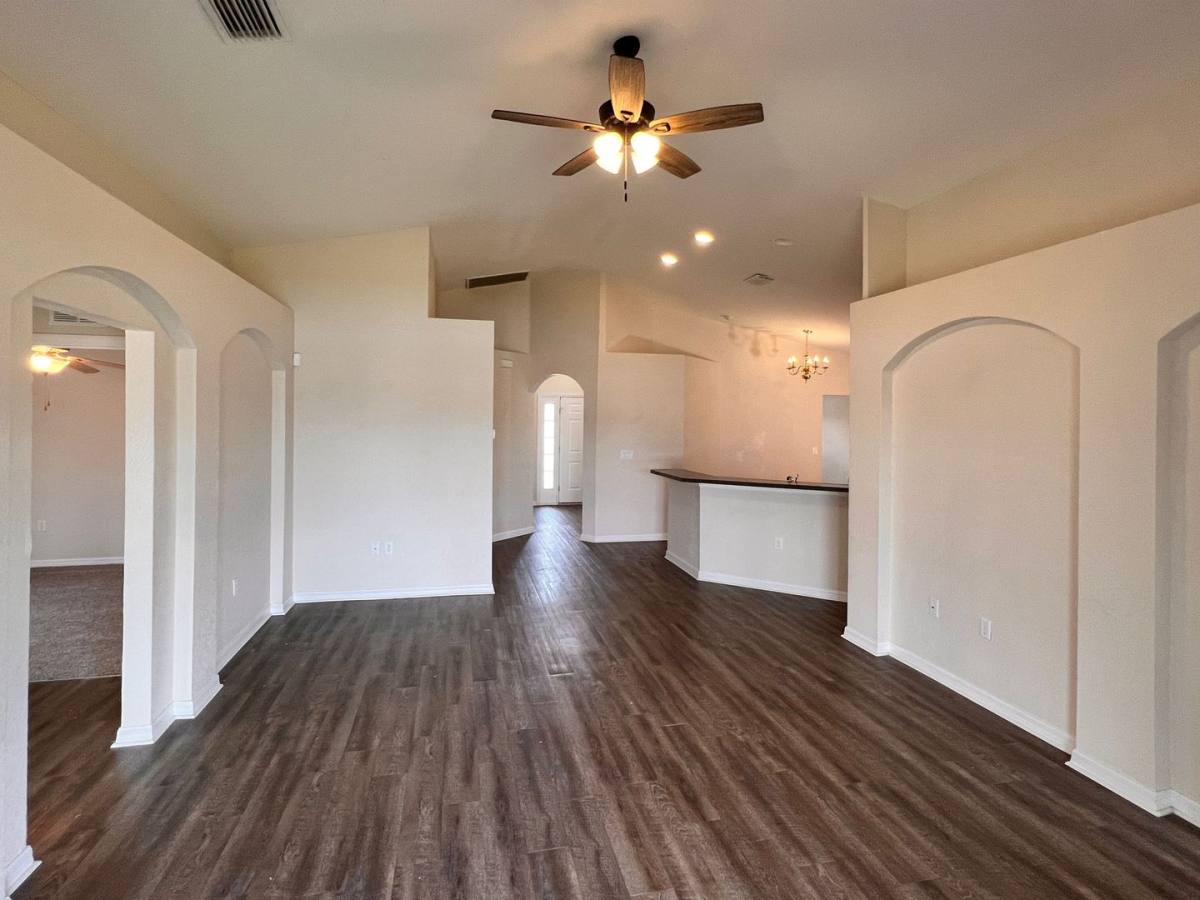 House for rent at 567 Cody Caleb Dr, Winter Haven, FL 33884