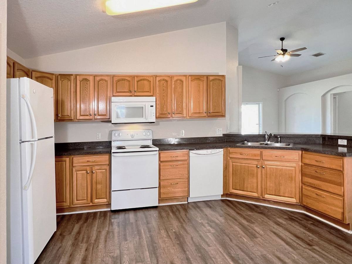 House for rent at 567 Cody Caleb Dr, Winter Haven, FL 33884