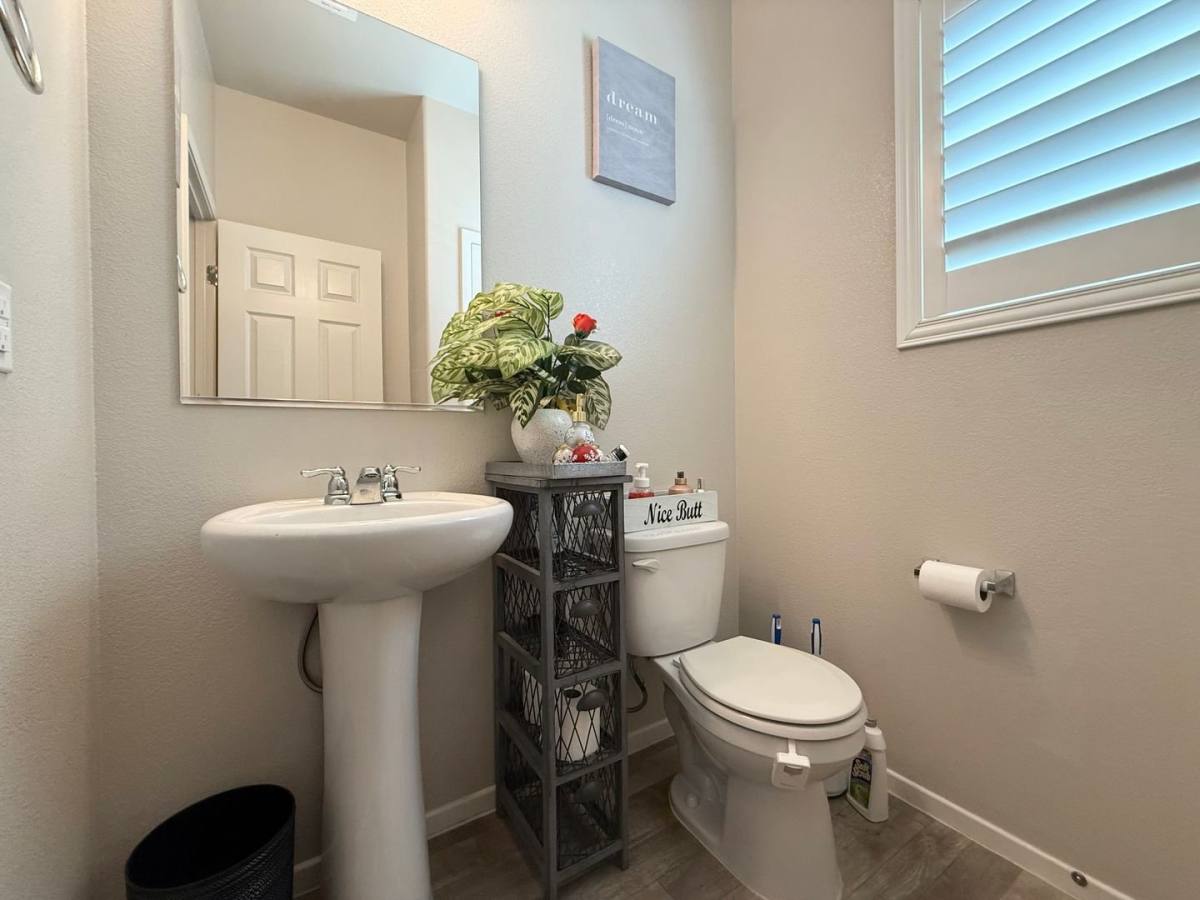 Townhouse for rent at 4640 Fuchsia Nights #103, North Las Vegas, NV 89084