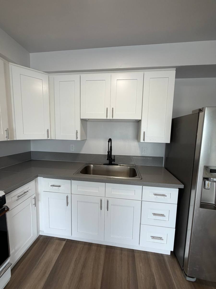 Apartment for rent at 3820 W 27th St #116, Los Angeles, CA 90018