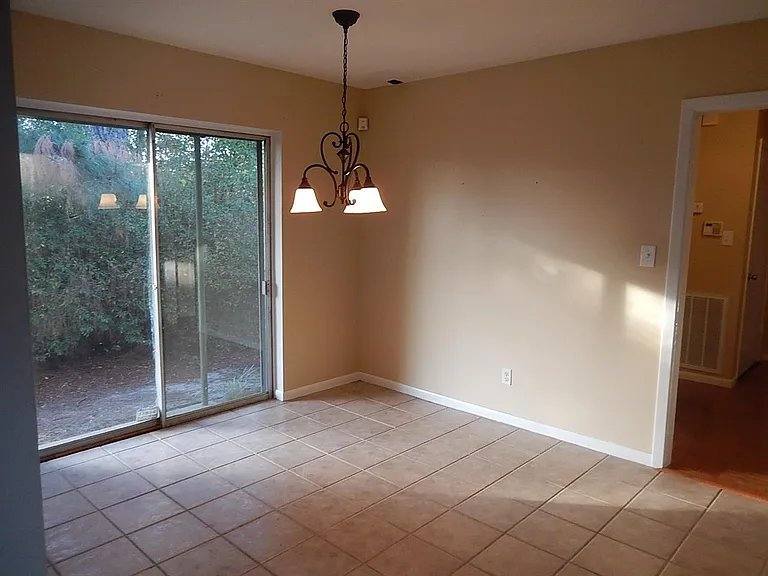 House for rent at 806 N E 1st St, Havana, FL 32333