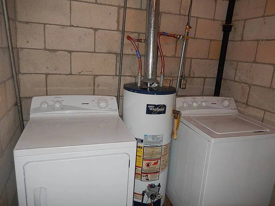 House for rent at 806 N E 1st St, Havana, FL 32333