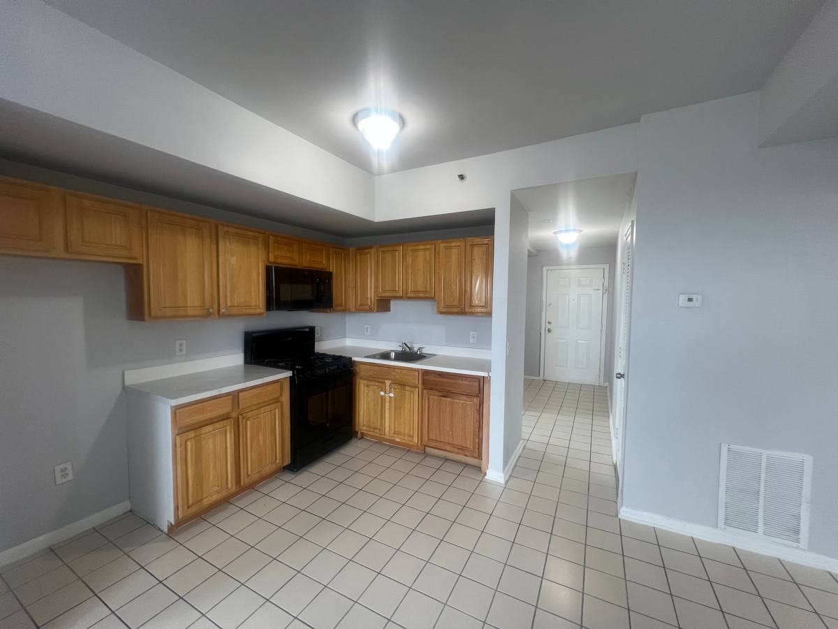 Apartment for rent at 281 Mount Prospect Ave #43, Newark, NJ 07104