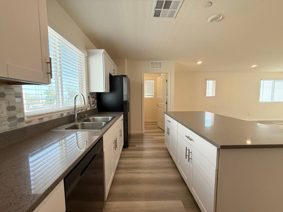 Townhouse for rent at 3720 Brilliant Sunset, Las Vegas, NV 89129