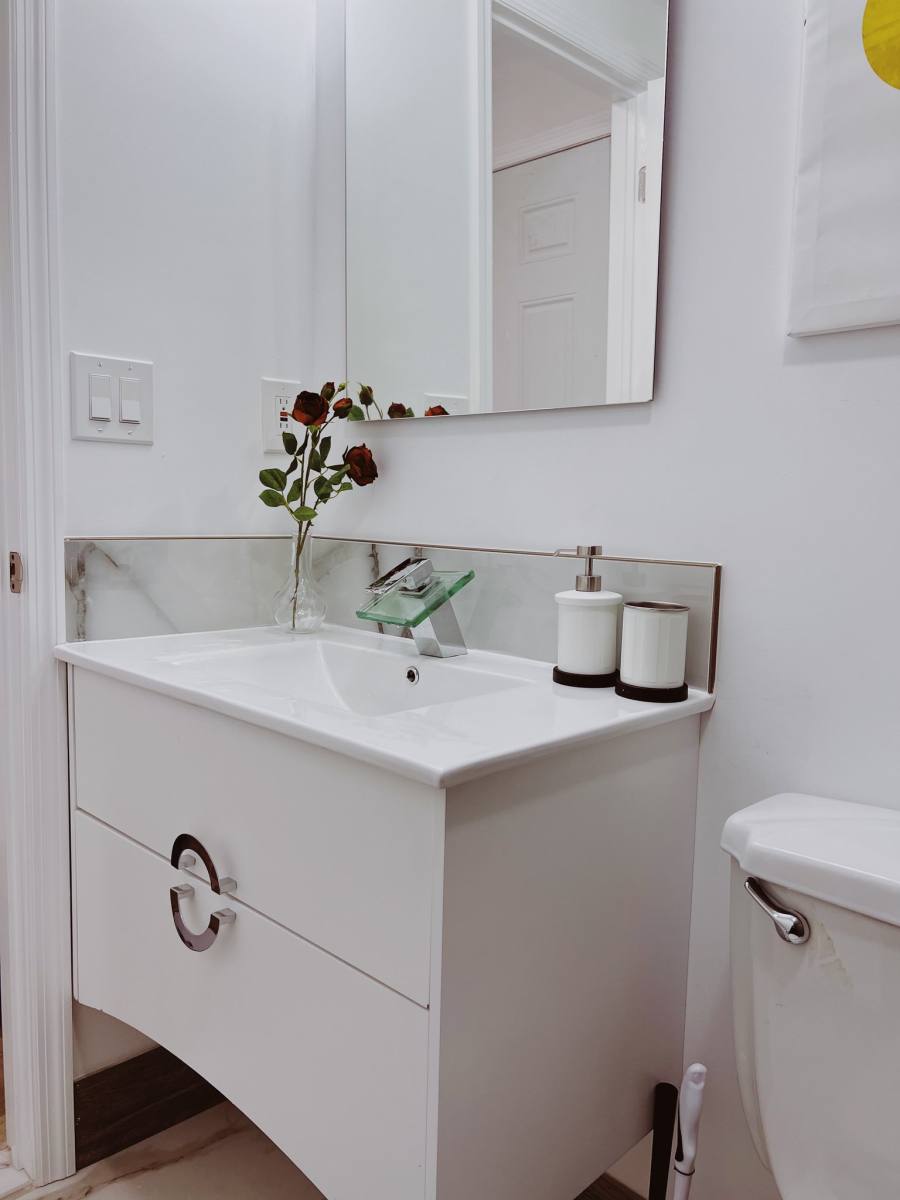 Apartment for rent at 2402 Spruce St #3R, Philadelphia, PA 19103
