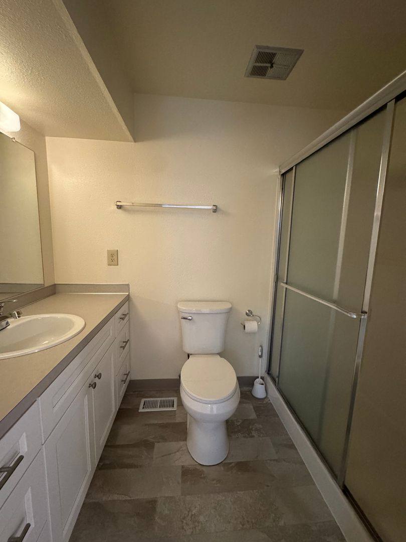 House for rent at 2181 SW 213th Place, Beaverton, OR 97003