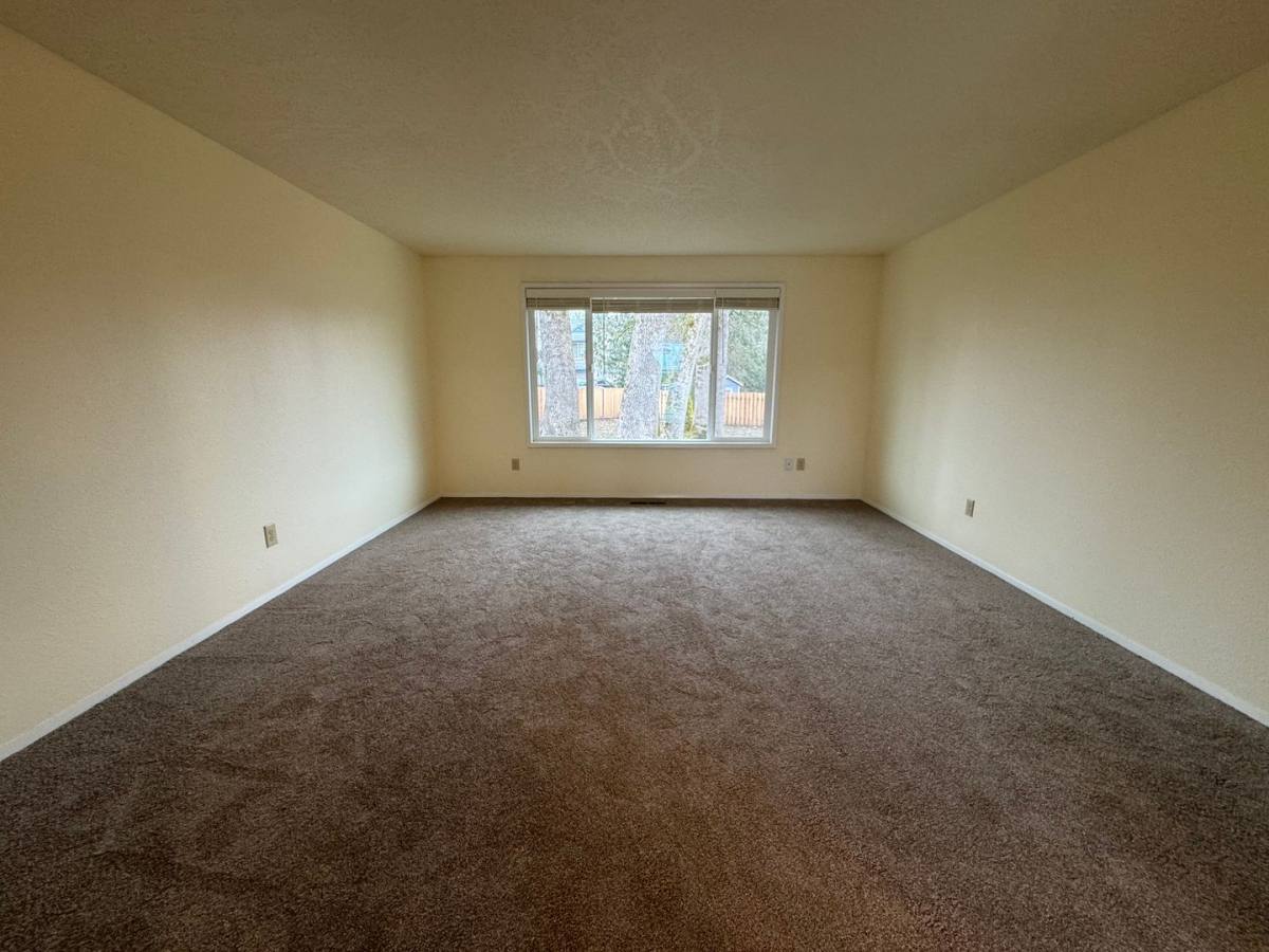 House for rent at 2181 SW 213th Place, Beaverton, OR 97003