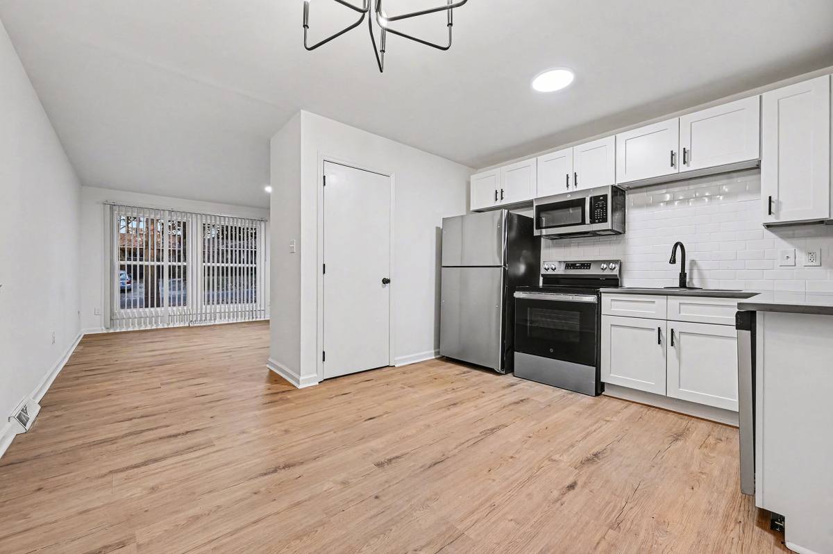 Apartment for rent at 5001 Lakecrest Dr, Charlotte, NC 28215