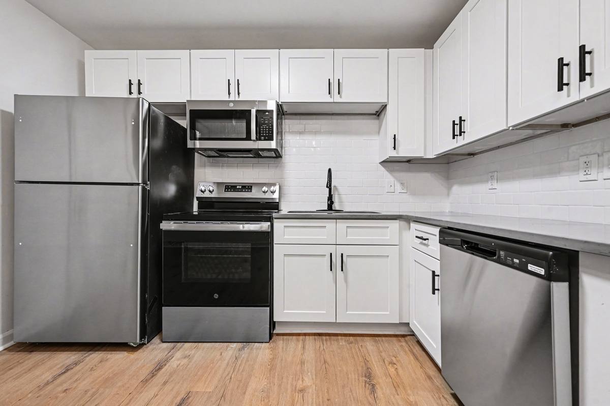 Apartment for rent at 5001 Lakecrest Dr, Charlotte, NC 28215