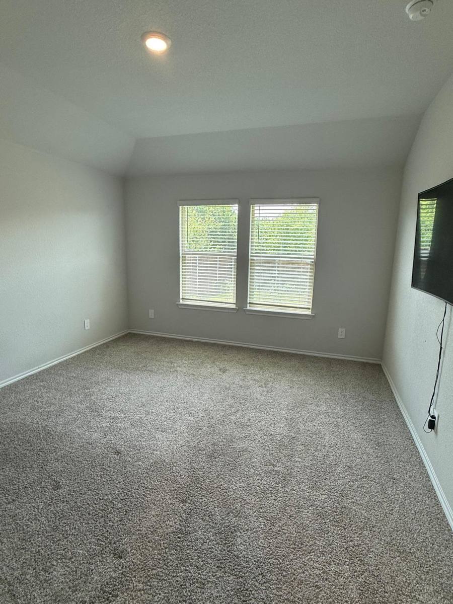 House for rent at 112 Piping Rock Dr, Fort Worth, TX 76131