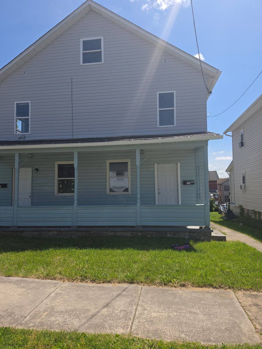 Apartment for rent at 139 Spring St, Johnstown, PA 15906