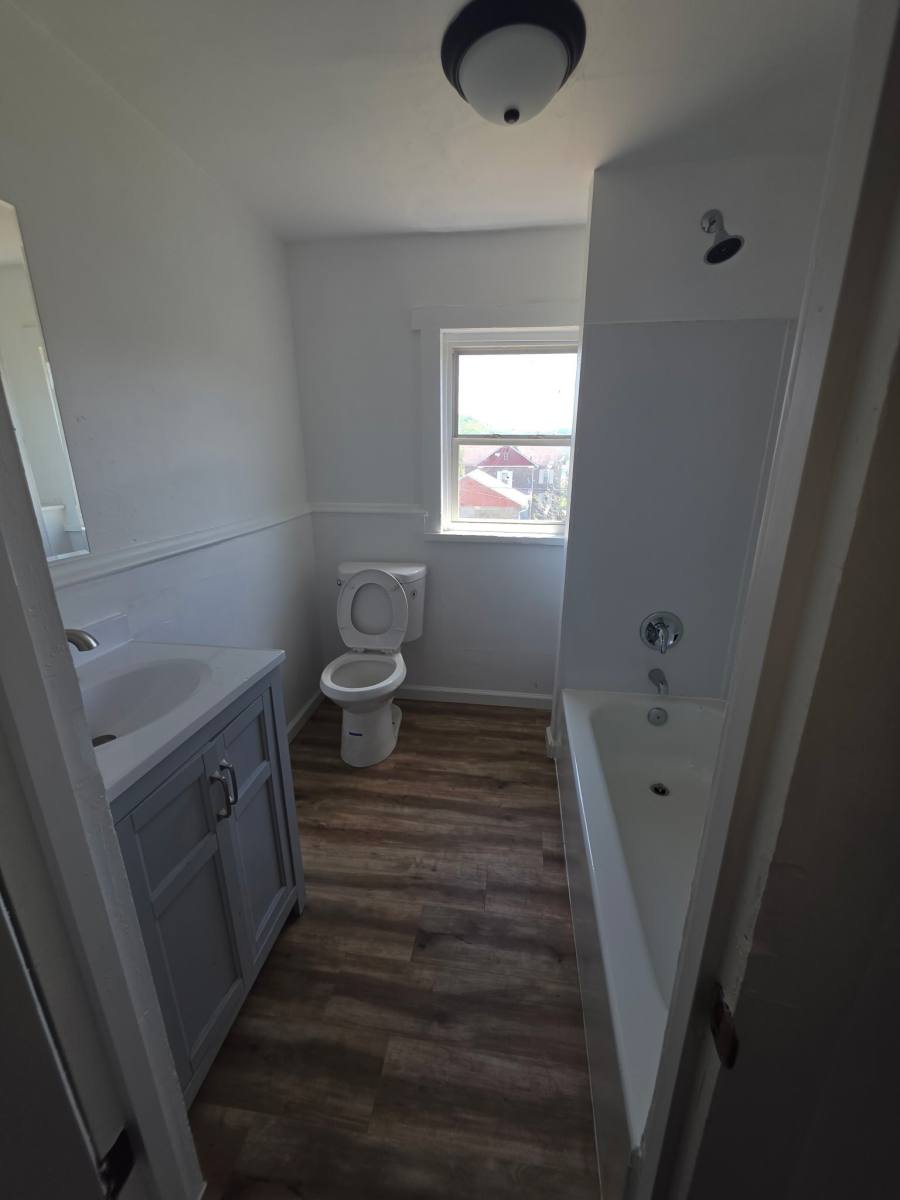Apartment for rent at 139 Spring St, Johnstown, PA 15906