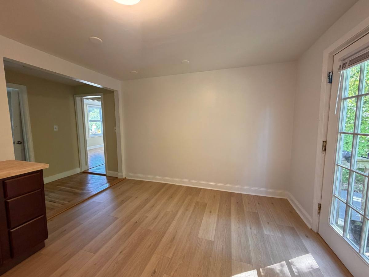 Apartment for rent at 117 Arlington St #2, Taunton, MA 02780