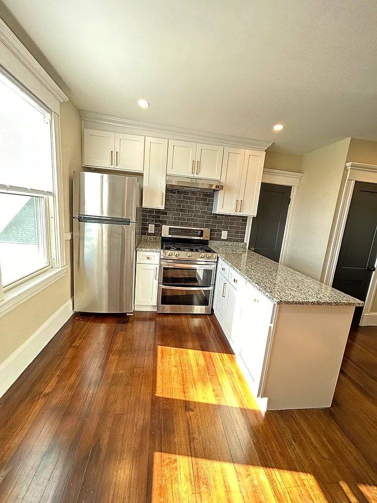 Apartment for rent at 252 Central Ave #3, New Bedford, MA 02745