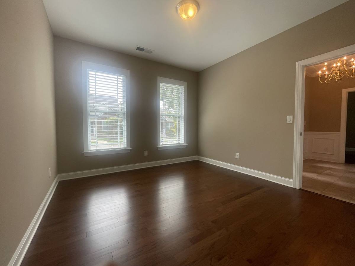Apartment for rent at 17725 Morehampton Ave, Cornelius, NC 28031