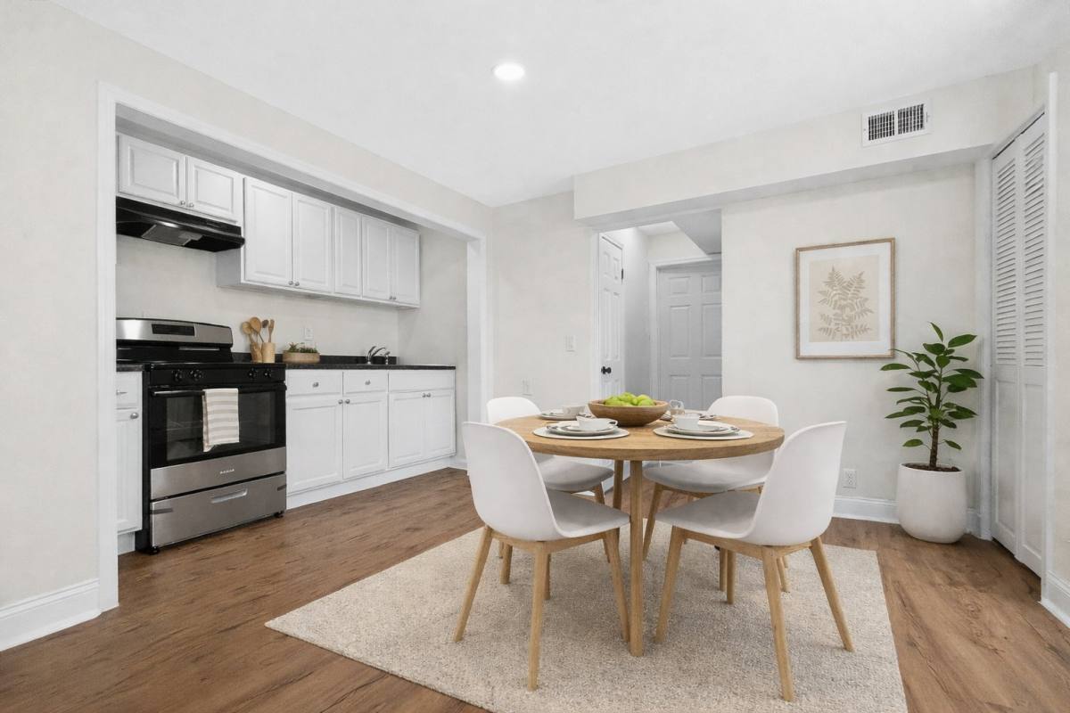 Apartment for rent at 21-25 Willoughby #A3, Newark, NJ 07112