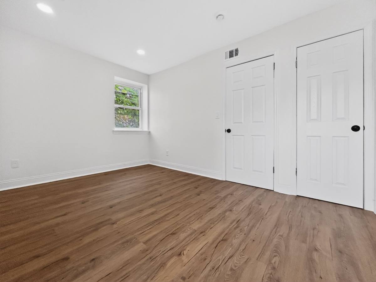 Apartment for rent at 21-25 Willoughby #A3, Newark, NJ 07112