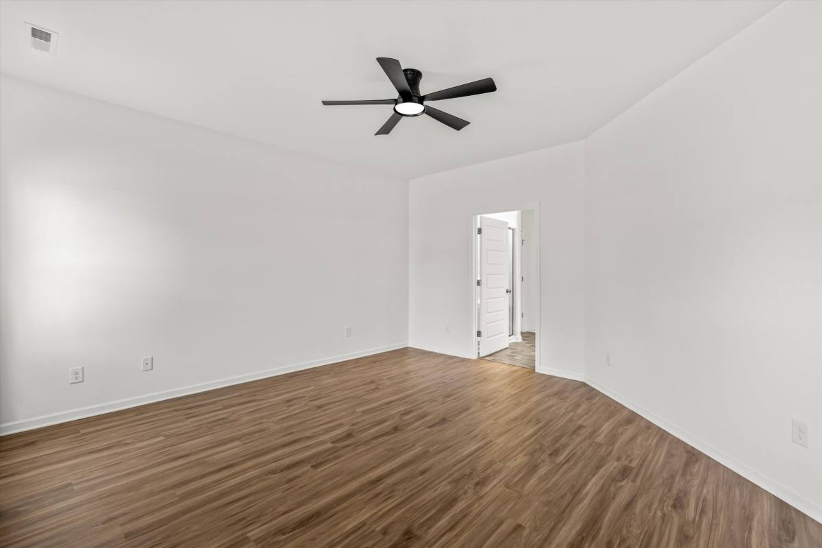 House for rent at 145 Morning Dew Dr, Toney, AL 35773