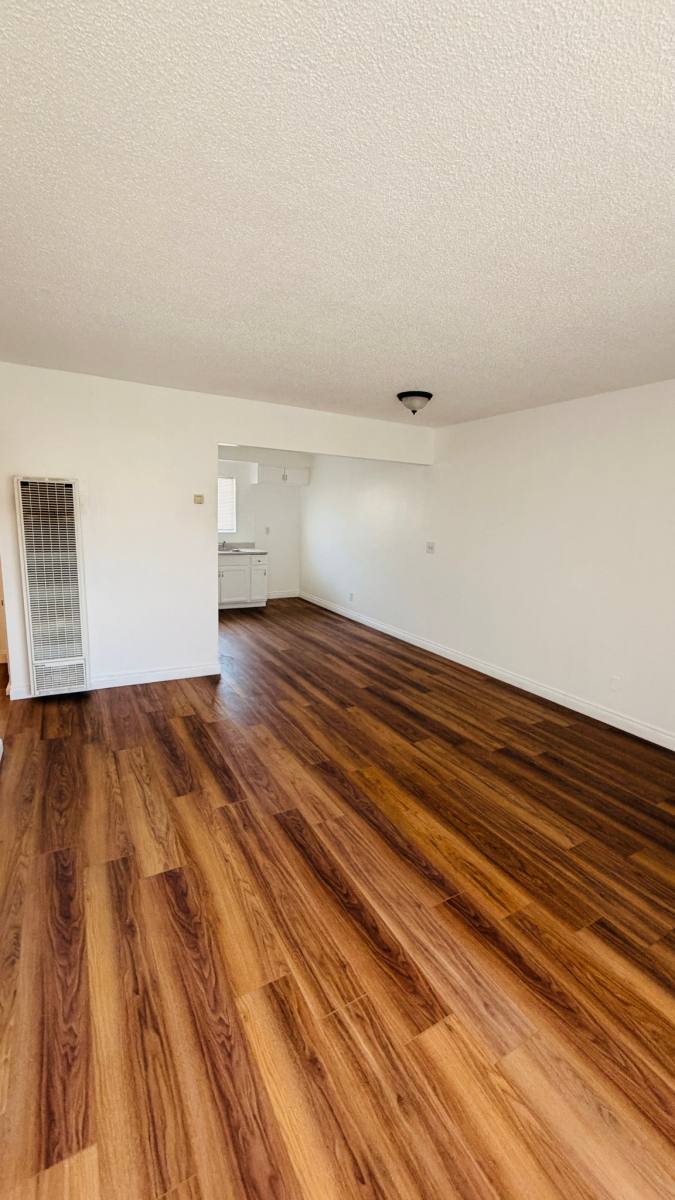Apartment for rent at 1439 W 84th Place #4, Los Angeles, CA 90047