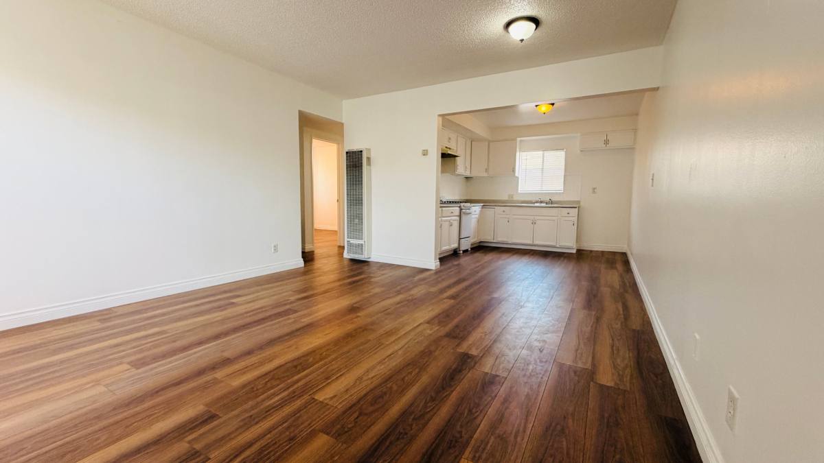 Apartment for rent at 1439 W 84th Place #4, Los Angeles, CA 90047
