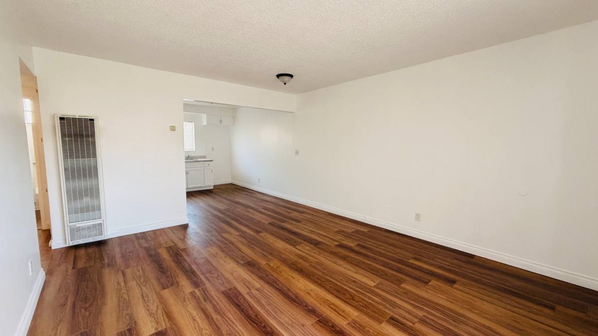 Apartment for rent at 1439 W 84th Place #4, Los Angeles, CA 90047